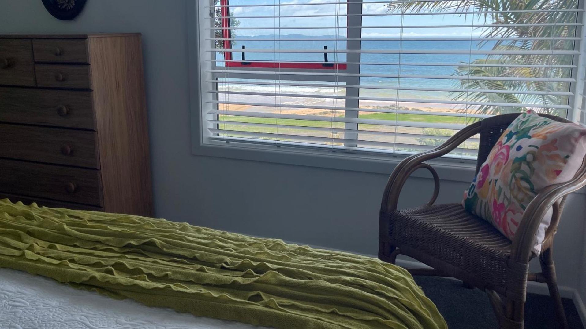 Driftwood Beachfront, Cable Bay, Northland Lodge